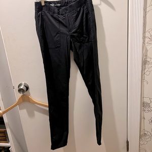 REÍ mid-rise hiking pants in black